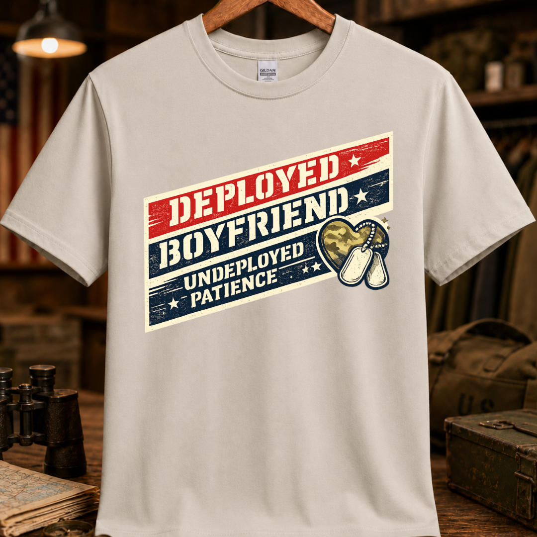 DEPLOYED BOYFRIEND TEE