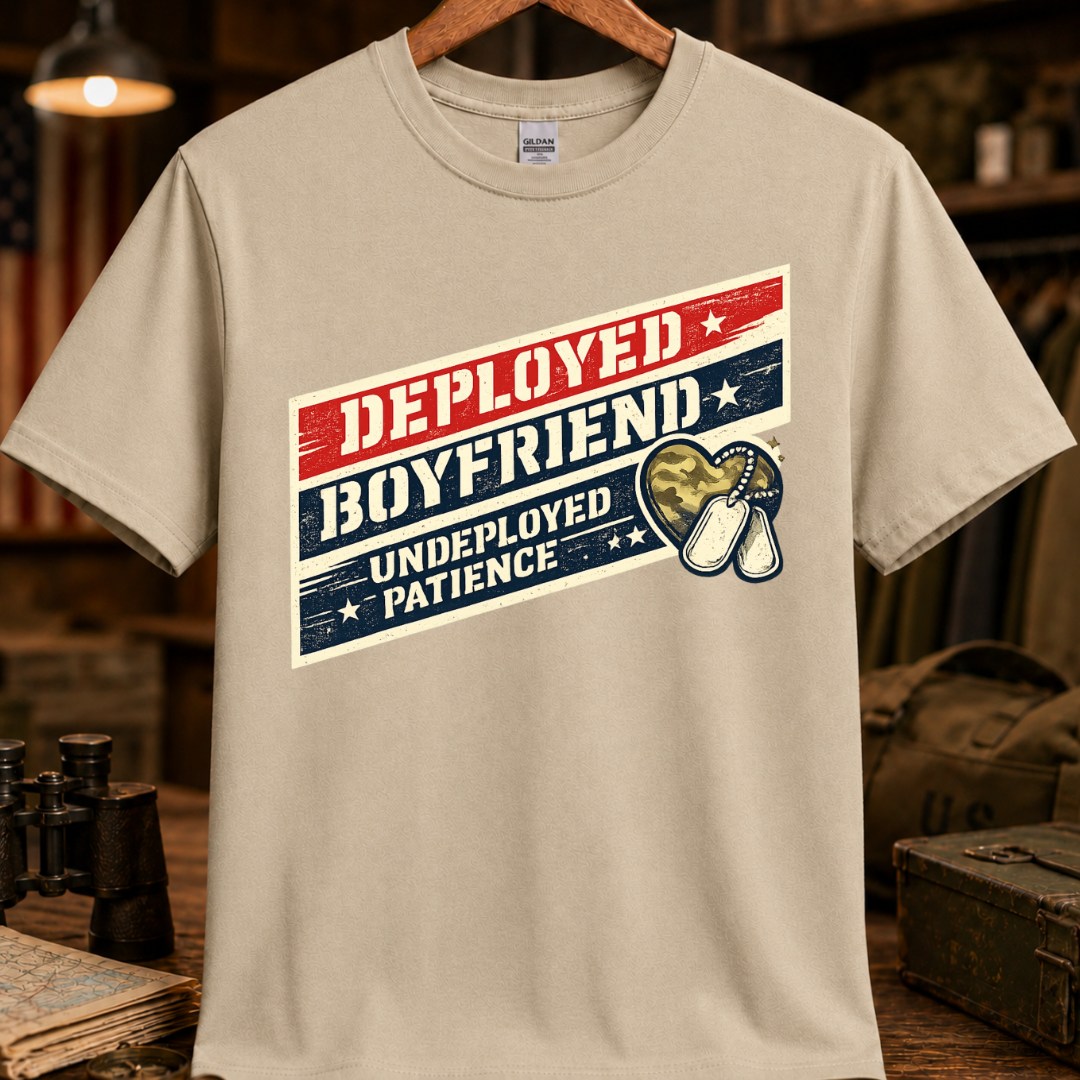 DEPLOYED BOYFRIEND TEE